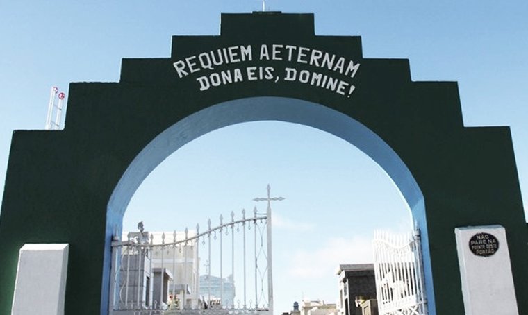 Concessão de área Em Cemitério